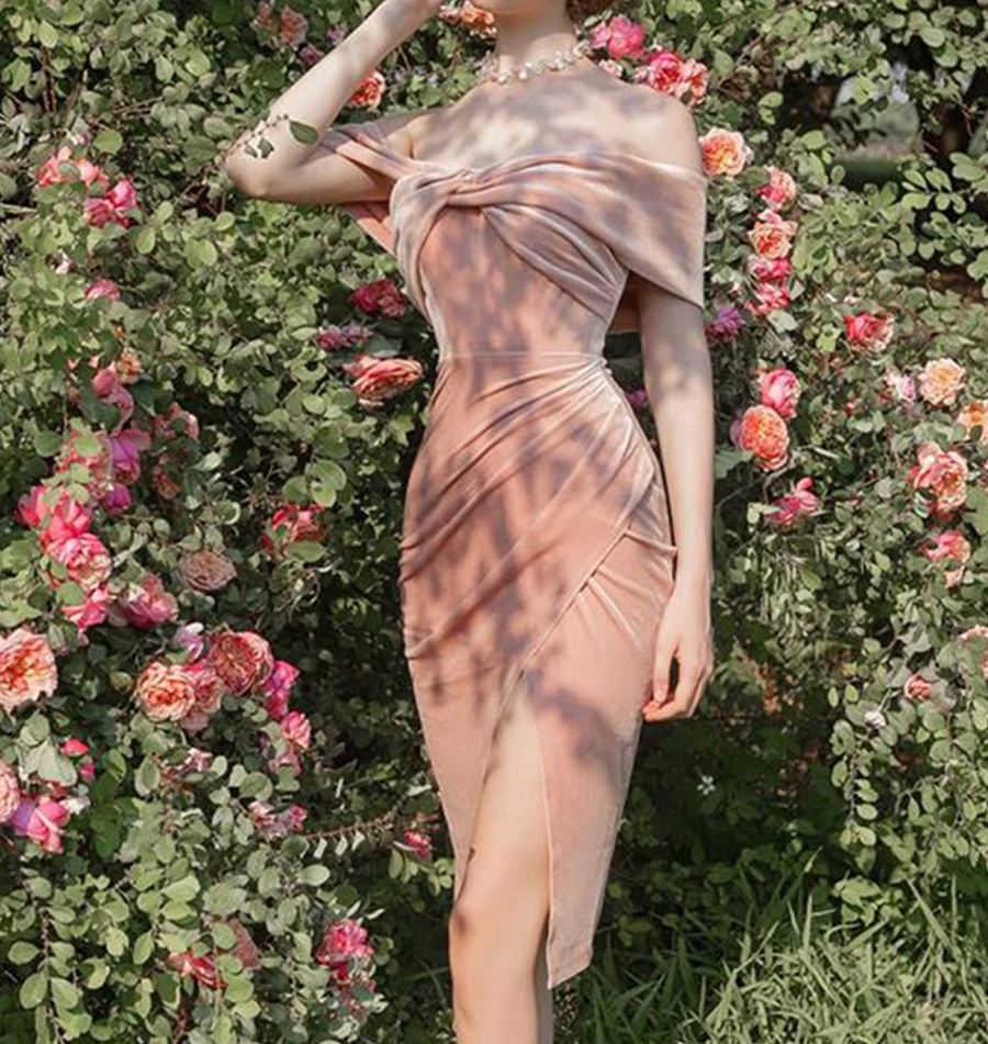 

Brown Short Sleeve O-neck Stripe Shoulderless None Decoration Short Chiffon Dress Dress Dress Impreso Floral Saten