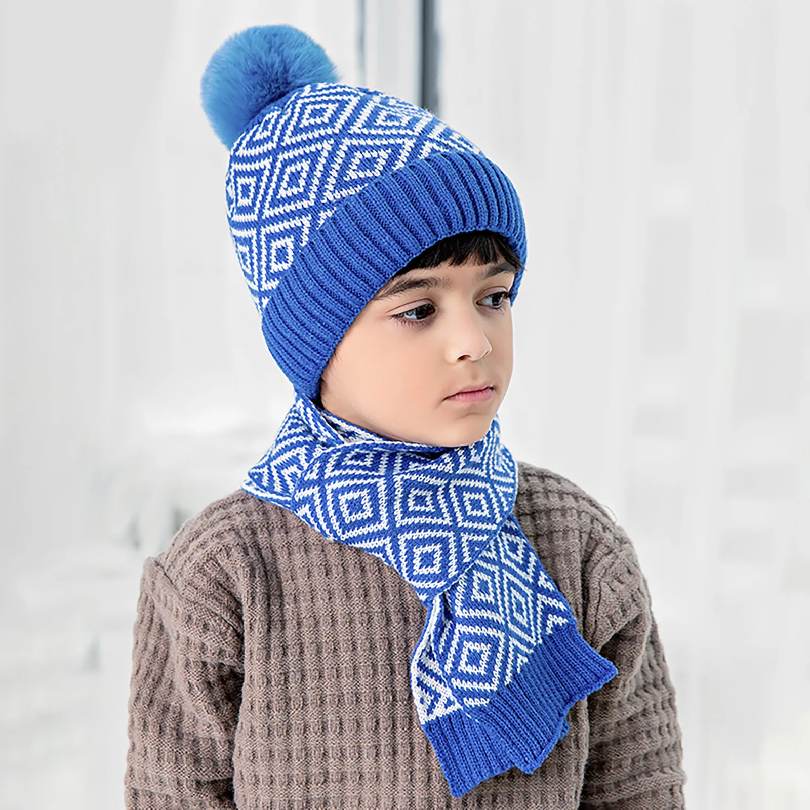 

4-8 years old new autumn and winter baby children hat boys woolen hat scarf suit girls printed knitted hat suit 6*