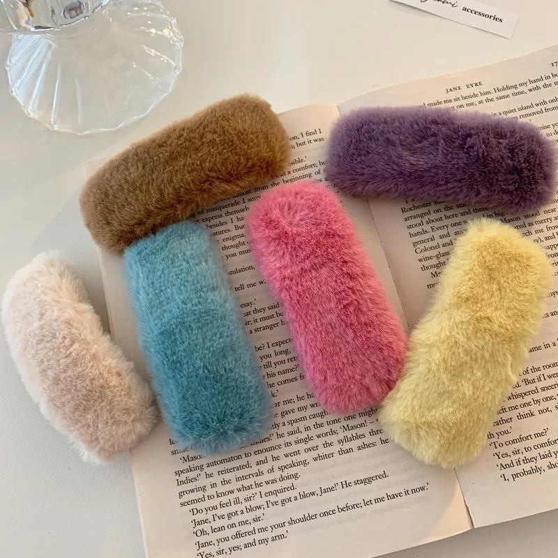 

Winter Plush Hair Clip Women Girls Hair Accessories Candy Color Faux Rabbit Fur Hairpin 1Pcs Faux Fur Barrette Geometric Hairpin