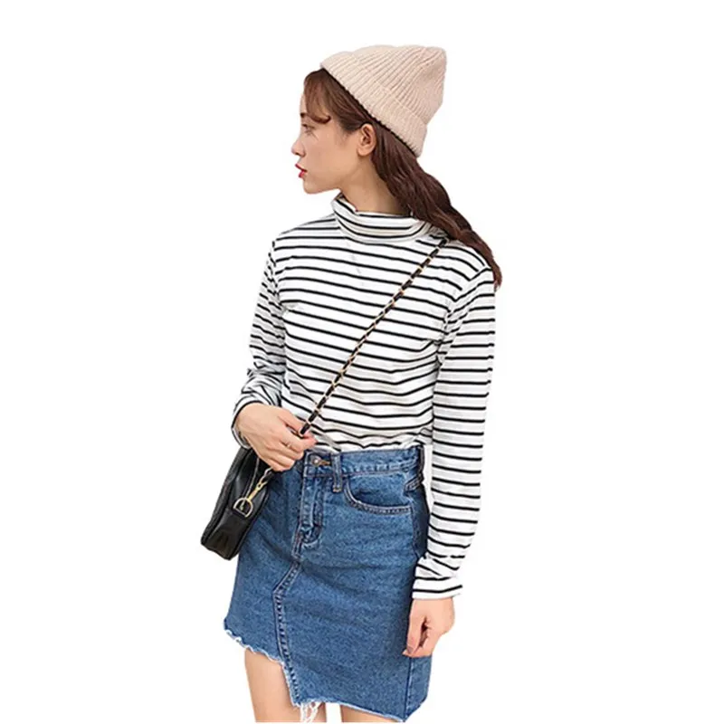 Женская футболка с длинным рукавом черно белая рубашка в полоску высоким