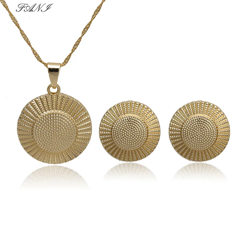 

Nice Brand Design Austria Crystal Trendy Jewelry for Women Customer Dubai Gold Pendant Necklace Earrings Wedding Jewelry