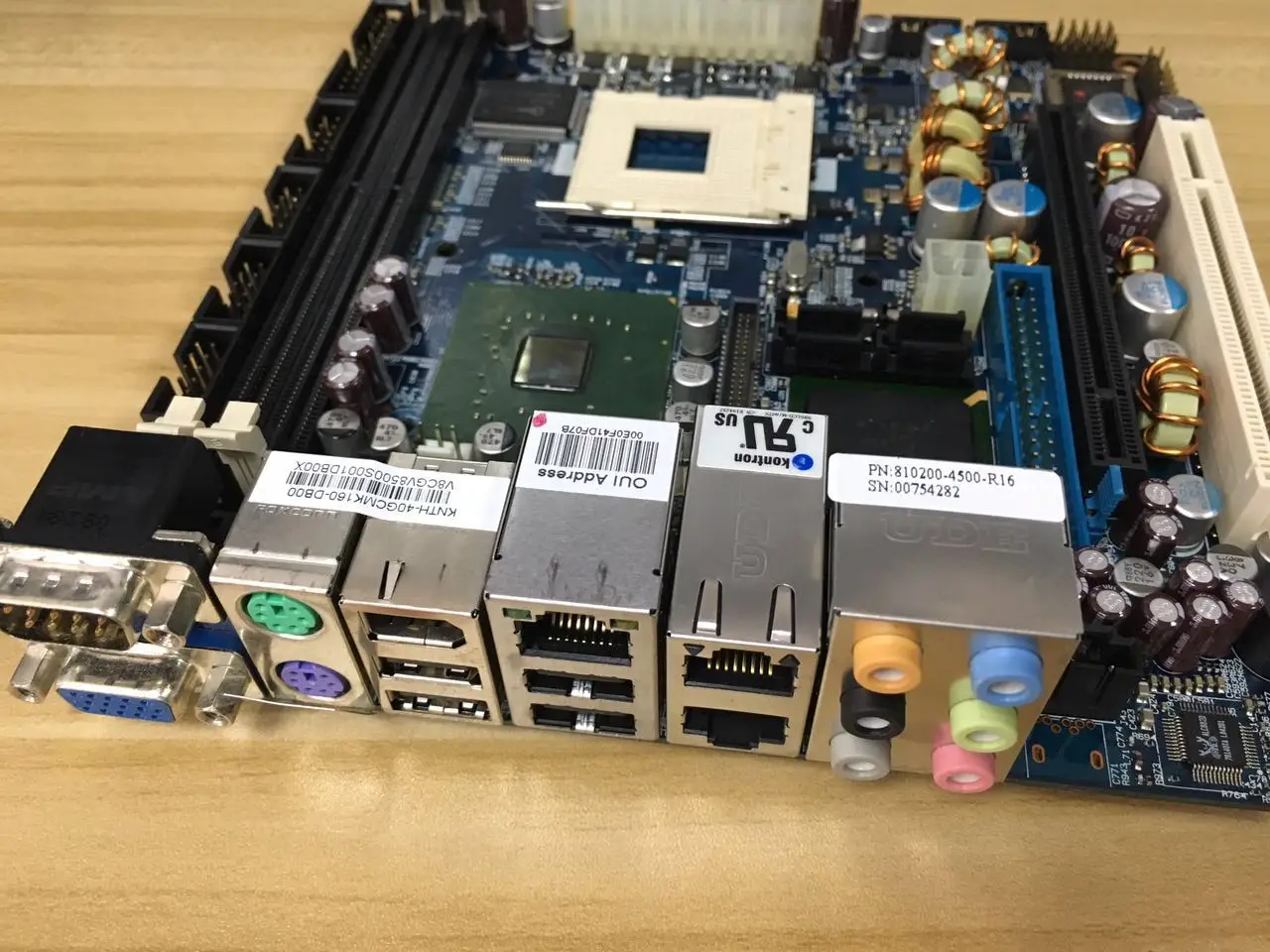 986LCD-M/mITX | Кабели и адаптеры для ПК