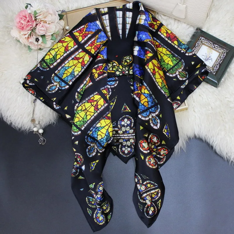 

KMS Notre-Dame-window-rose silk satin hand-rolled scarf 105*105cm/75G