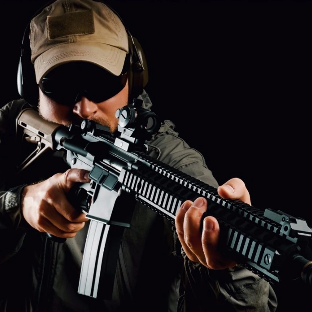 

20mm Rail Riflescope Hunting Tactical Red Dot Scope Adjustable Brightness Tactical Scope Collimator Sight Hunting Gun Accessory