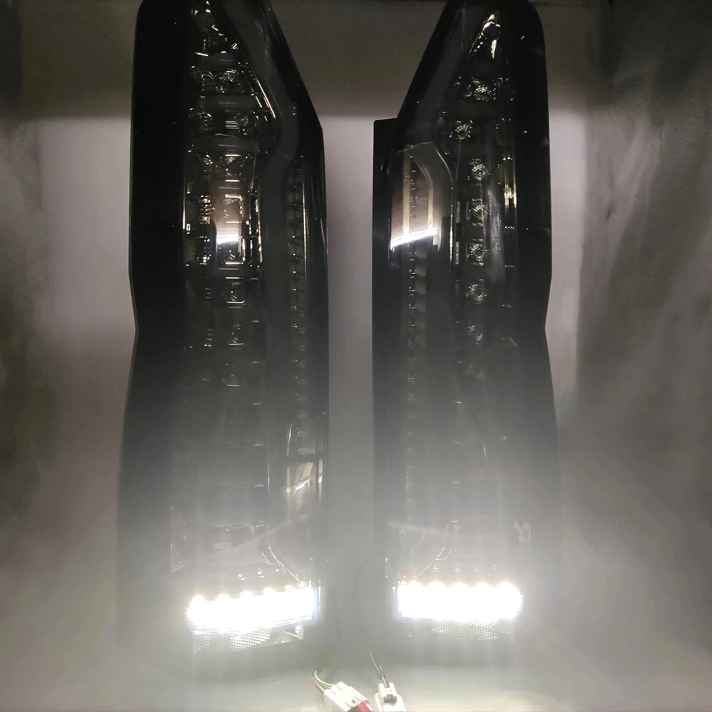 

Taillight for Toyota Hiace 2019-2020 Rear brake lamp for Toyota Hiace 2019-2021 Taillamp for Toyota Hiace 2019-2021