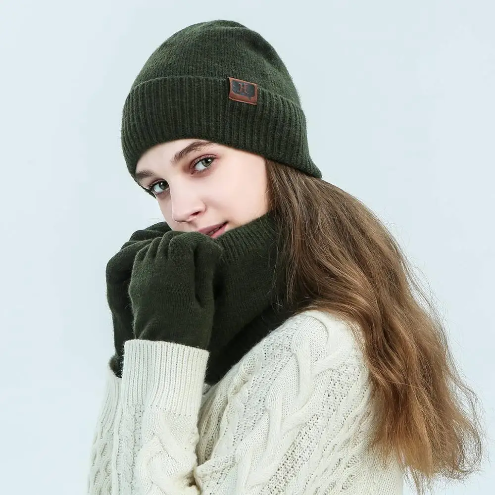 Evrfelan New Warm Winter Hat Scarf Gloves Set Women Men Thick Touch Screen Gloves Thick Soft Beanies Hat Ring Scarf Unisex