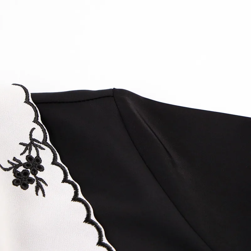 

2021 Embroidery Vintage Long Women Dress Khaki Casual Long Sleeve New Single Breasted Black Streewear Elegant Ladies Midi Dress
