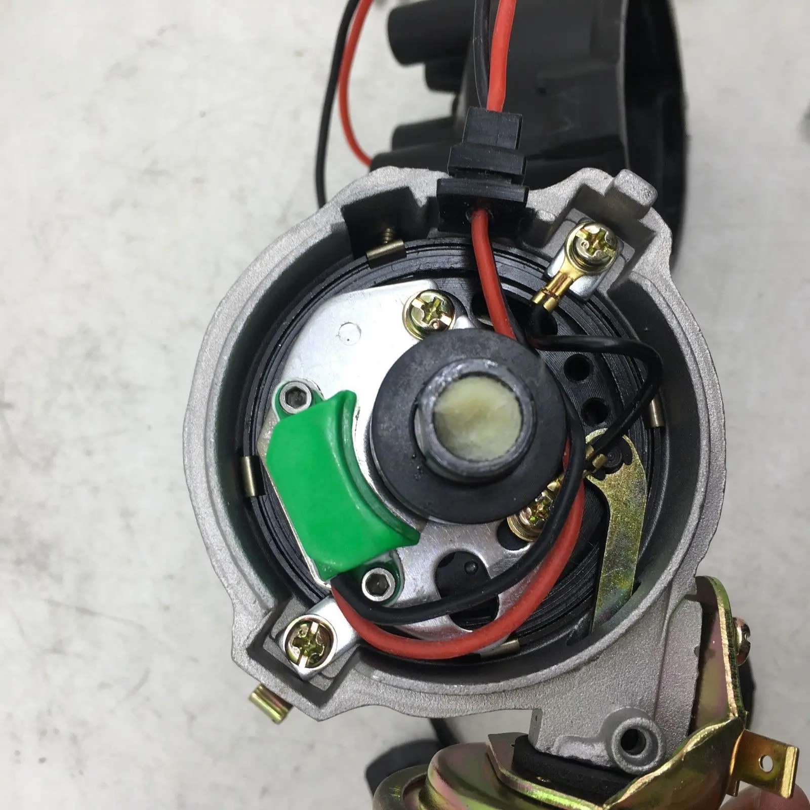 

Electronic Ignition Distributor For Nissan Datsun 1200 A10 A12 A13 A14 A15 new