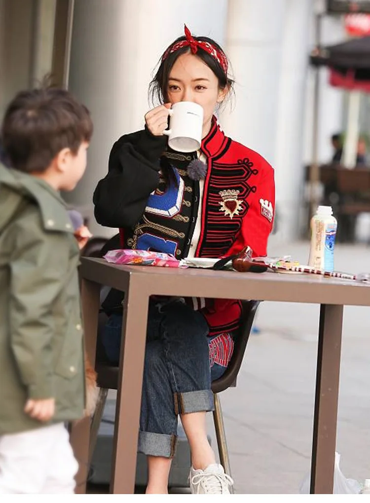 Зимние женские куртки и пальто с вышитыми буквами бейсбольные женское Красное