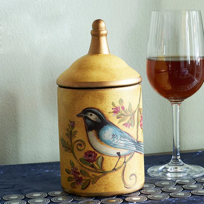 

Керамическая канистра для кухни