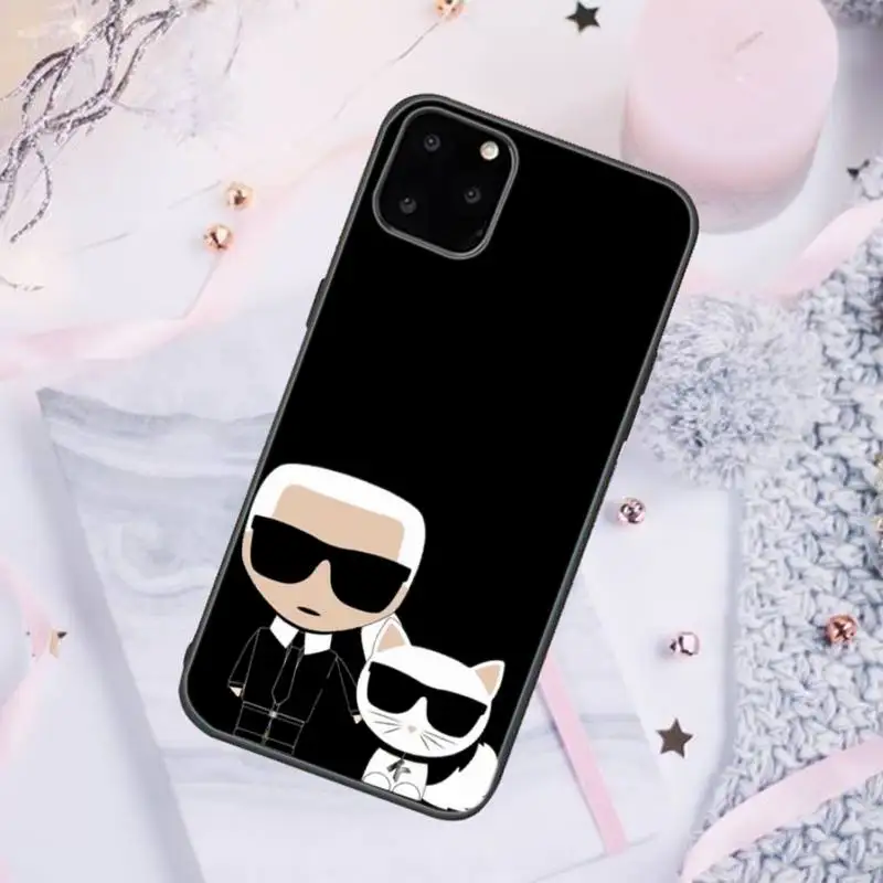 

Cartoon Letters Lagerfeld Brand Designer KARLs Phone Cases For Iphone 6 6s 7 8 Plus XR X XS XSmax 11 12 Pro Mini Max