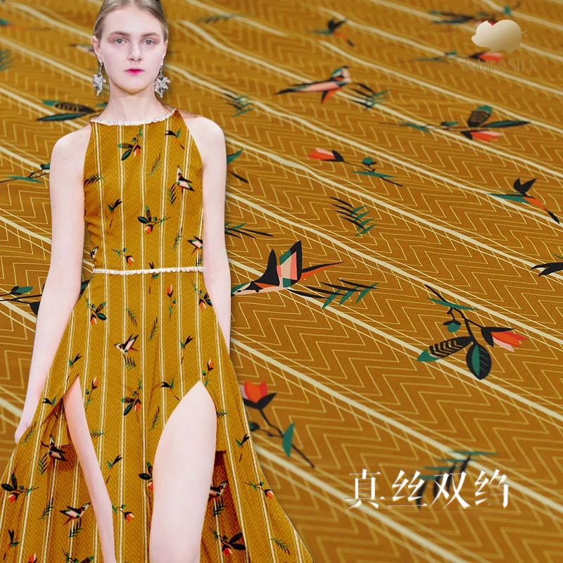 

Bamboo and Bird Silk Crepe De Chine Digital Printing Silk Fabric Mulberry Silk Cloth Clothing Women 's Dress Spring and Summer