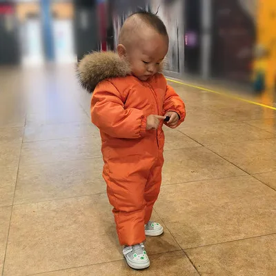 Детский зимний комбинезон с большим меховым воротником и капюшоном | Мать