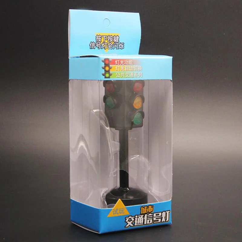 Модель автомобиля с фарами 12 5 см |