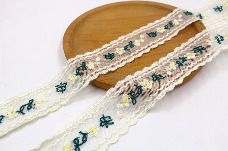 Кружевное украшение цвета слоновой кости 3 см 10 м | Дом и сад