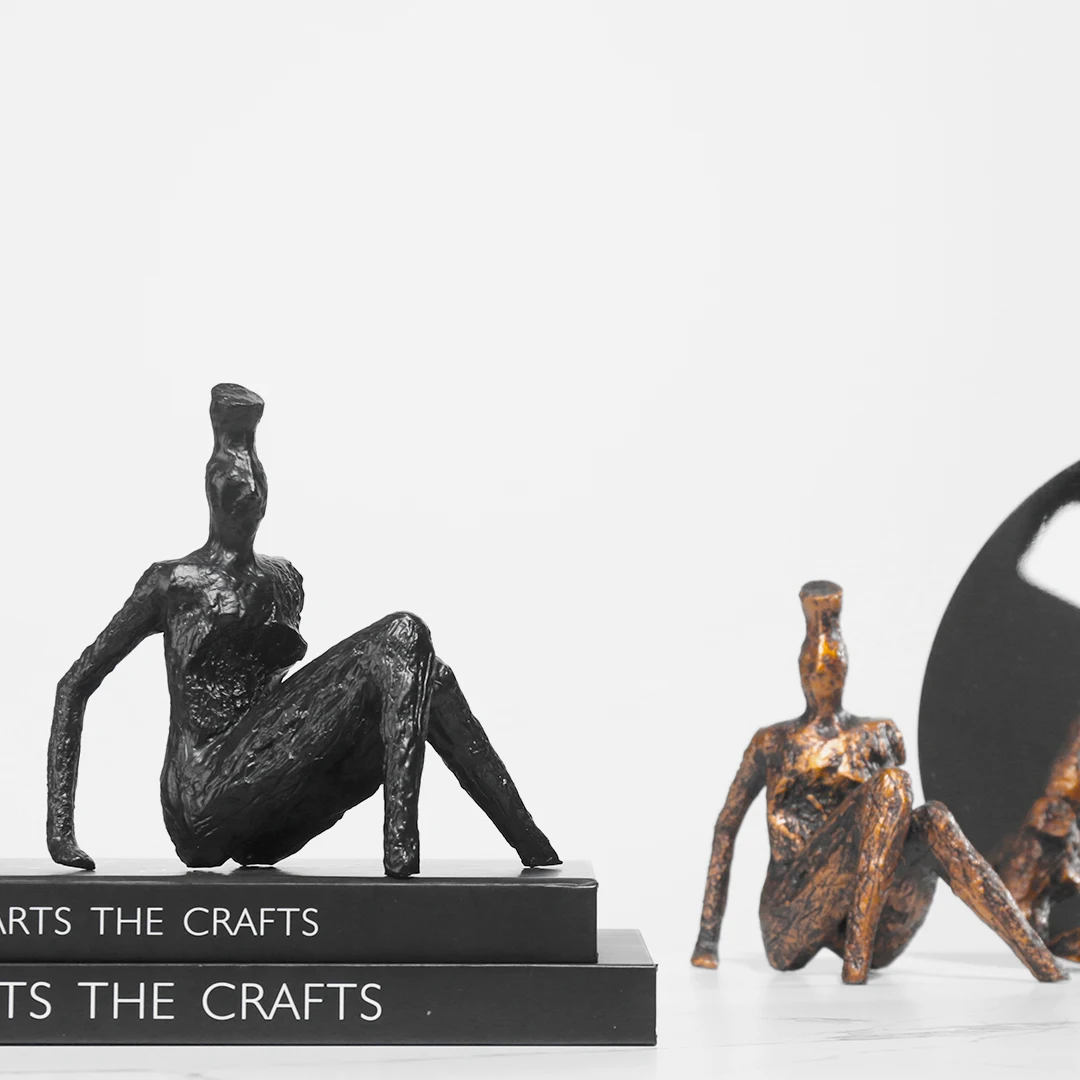 Современная Абстрактная живопись сидя чугун скульптура женщины мебель для дома