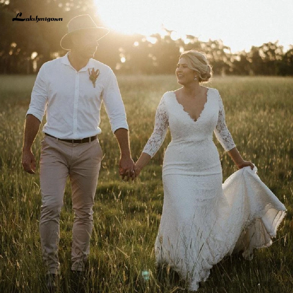 

Lakshmigown Plunging Plus Size Mermaid Wedding Dress 2020 Robe de Mariage Courte Sexy Lace Bridal Dress Country Wedding Gowns