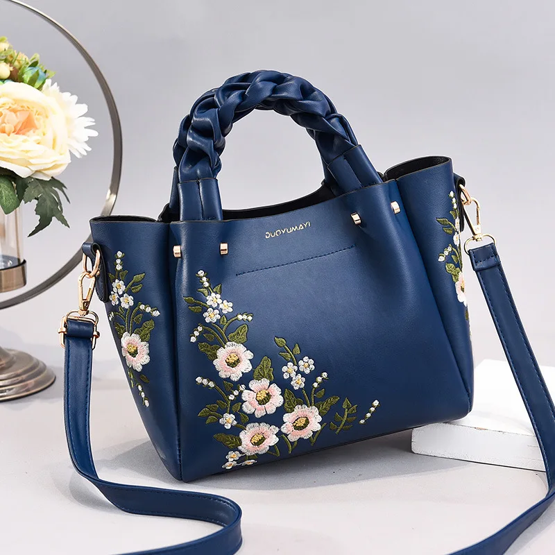 

New 2021 Fashion Women Handbag Luxury Brand Designer Flower Embroidery Handbags Crossbody Bags Shoulder Tote Messenger Bag