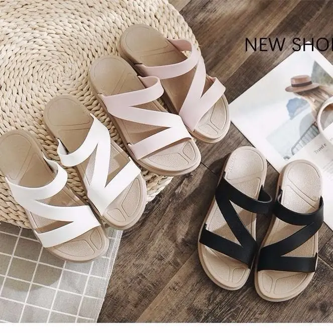 

Junguan women's sandals and slippers