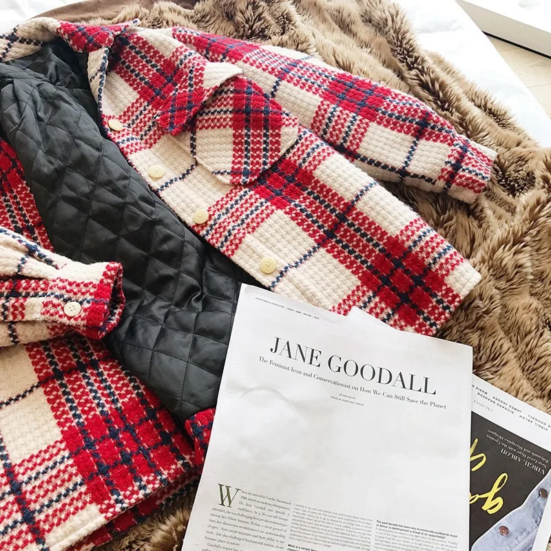 Зимняя женская куртка 2019 зимнее Новое красное и белое клетчатое пальто