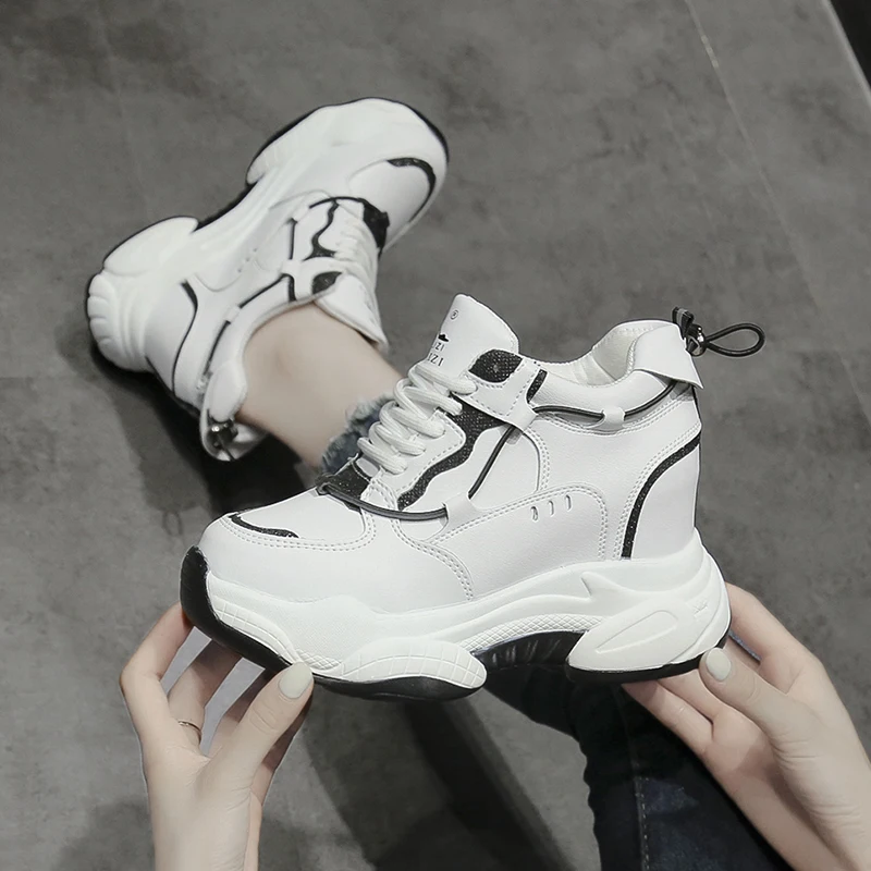 2020 модная женская обувь на платформе Дышащие осенние кроссовки Повседневная