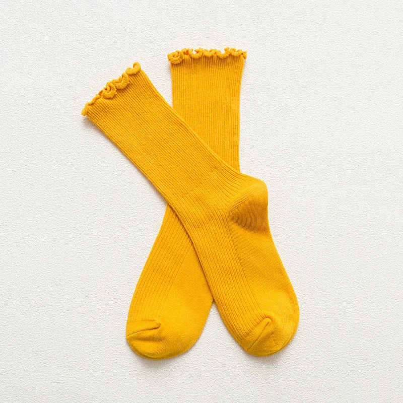 Рисунок 6 - Носки ярких цветов в японском стиле