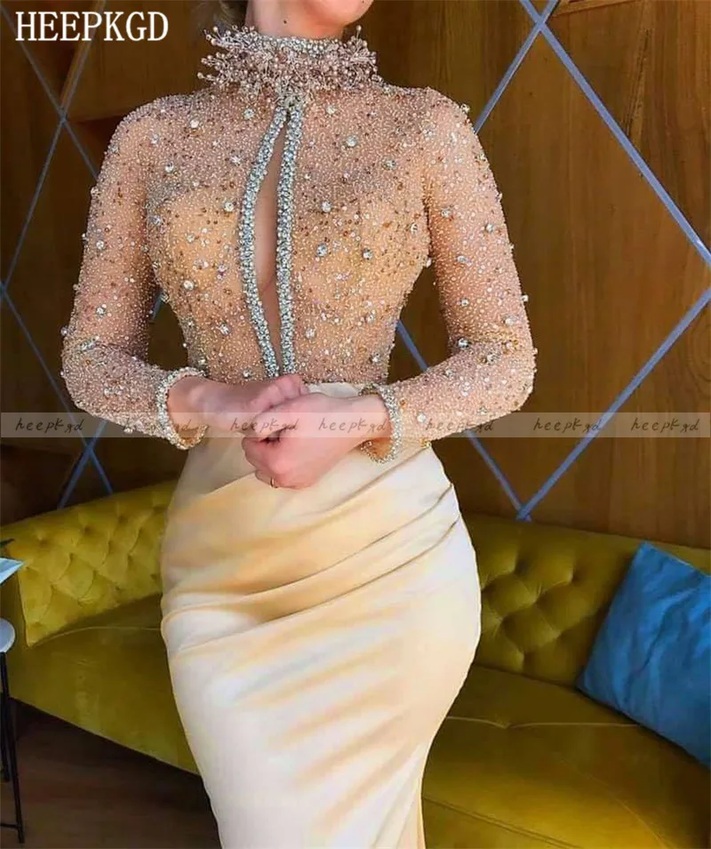 

Luxury Beads Long Sleeves Arabic Evening Dress High Neck Mermaid Crystal Satin Plus Size Formal Dresses Customize Prom Gowns