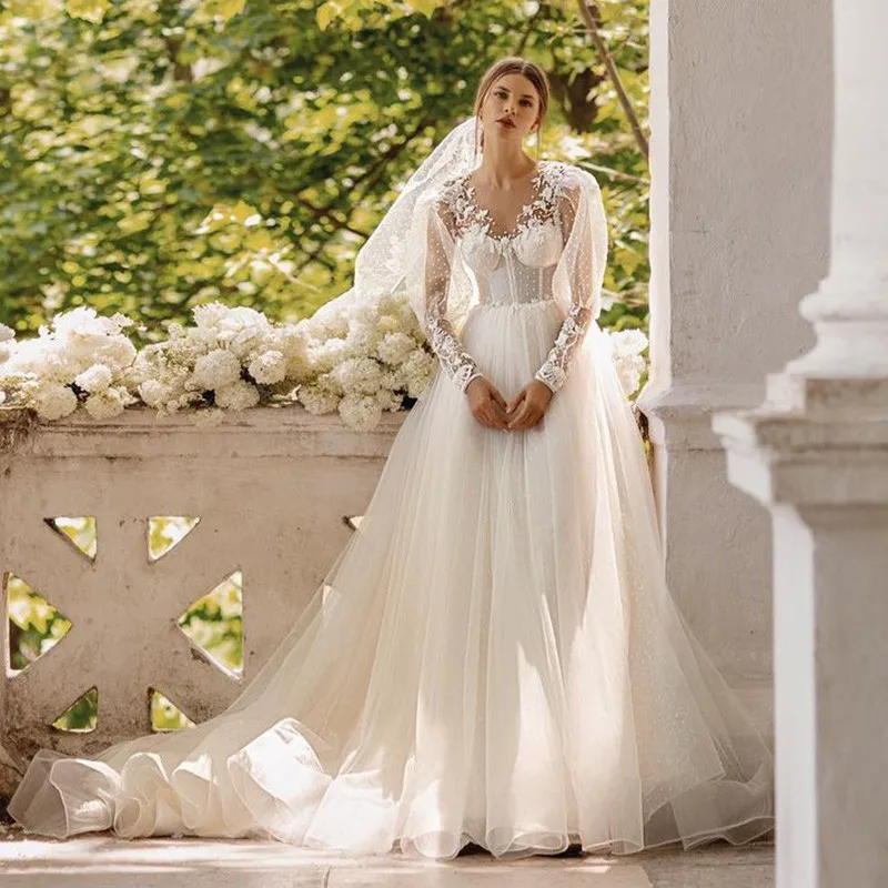 

Ivory Boho Wedding Dress Long Sleeve Dots Tulle Vintage Bride Dresses 2021 Lace Bohemian Wedding Gowns Sweep Train Country Style