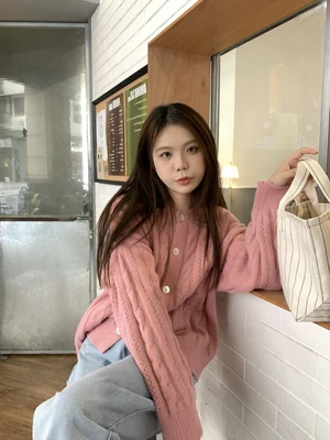 

Women's long-sleeved autumn/winter jacket solid color casual all-match pullover short jacket for winter wear