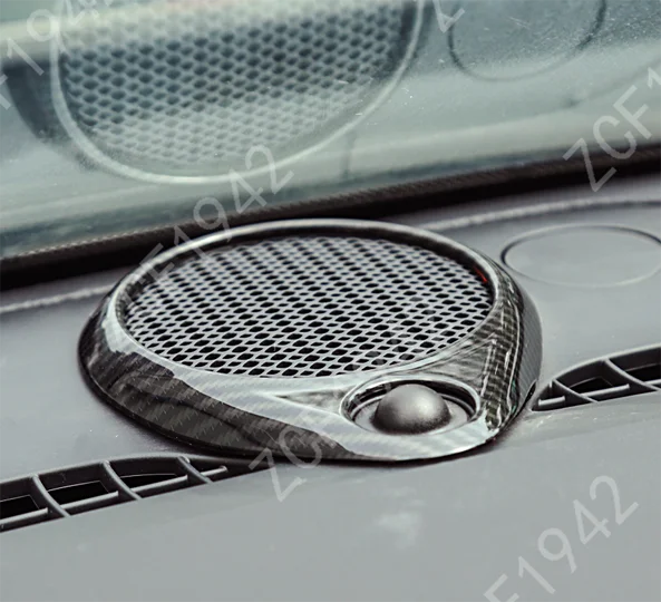 Внутренняя крышка из углеродного волокна для динамика приборной панели Jeep Grand