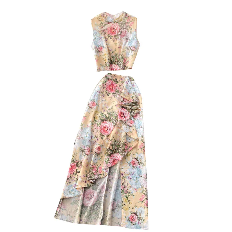 

Женский летний комплект из двух предметов, короткий топ без рукавов и необычные оборки