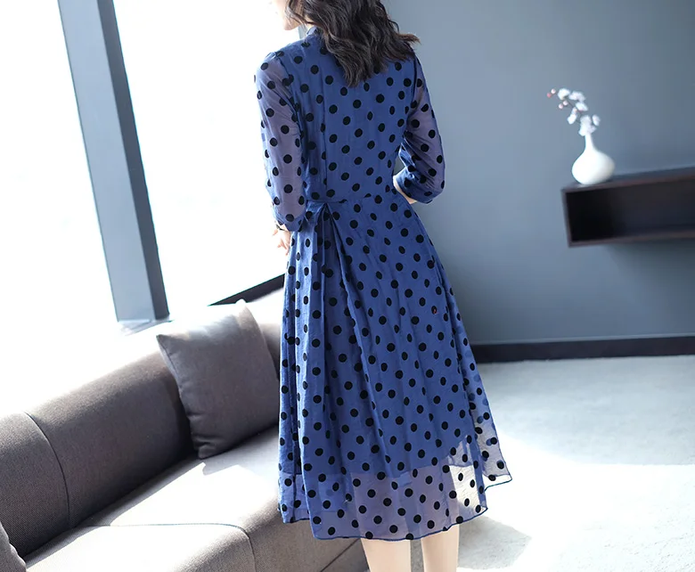 

Summer Vintage Women V Neck Dot Blue Slim High Waisted 4xl Buttons Cardigan Dress , Casual 2019 Pleated Dresses for Woman