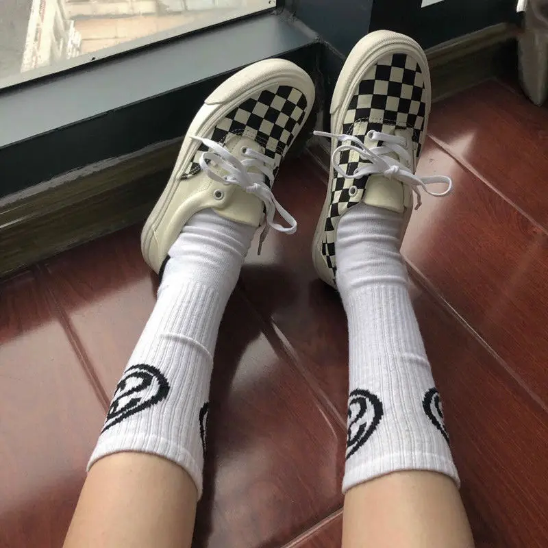 Весенние новые стильные туфли унисекс из вулканизированной кожи Корейская пара