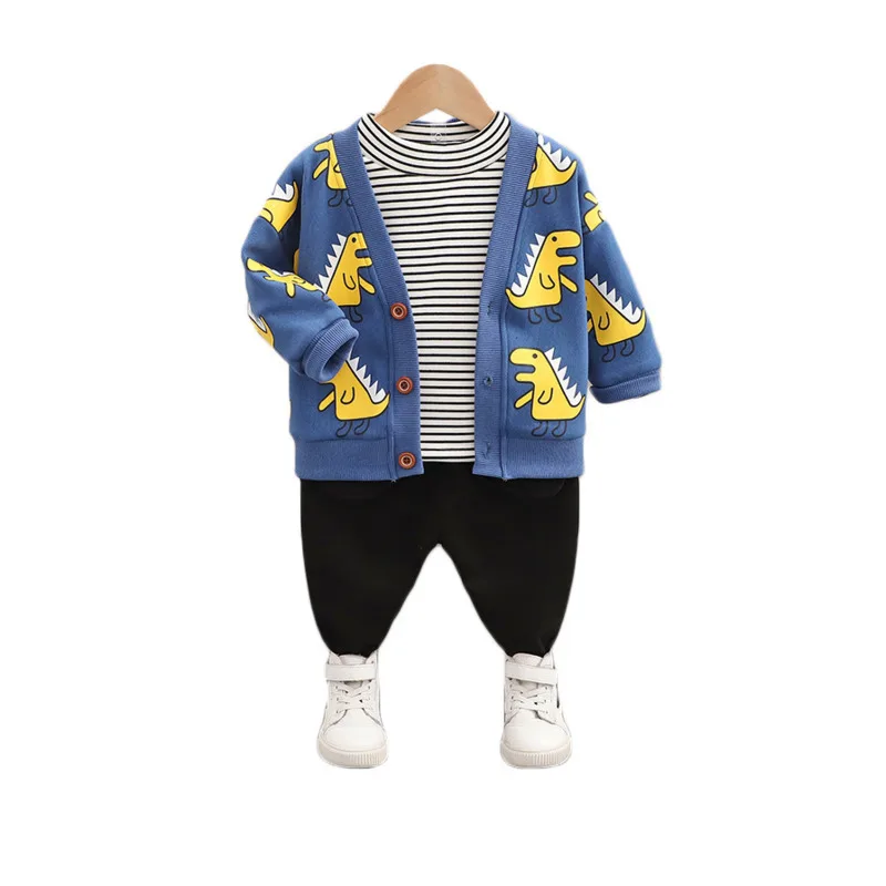 

Новый зимний костюм для маленьких мальчиков, детская мультяшная куртка, футболка и штаны, 3 шт./компл., модный костюм для малышей, детская спо...