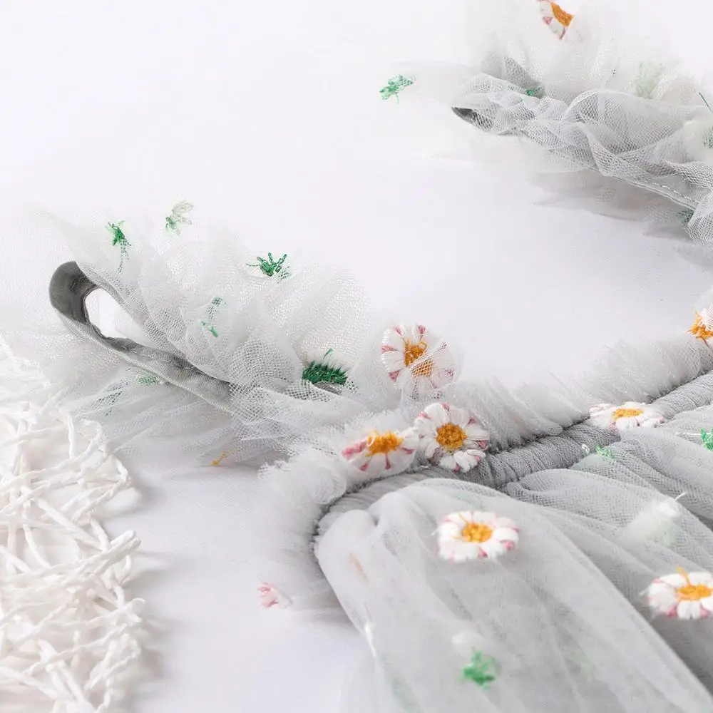 Платье для маленьких девочек с цветочной вышивкой Платья новорожденных Одежда