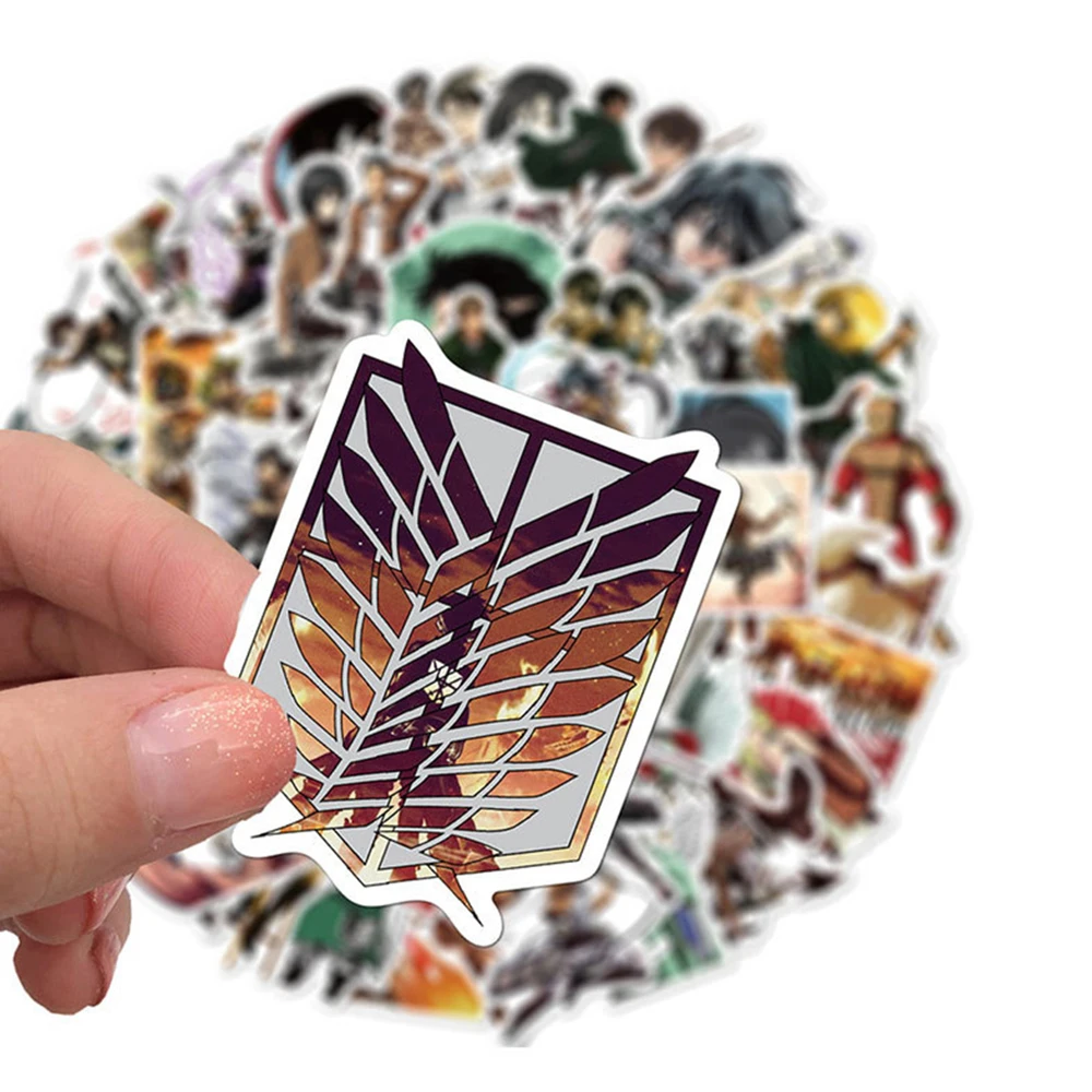 Pegatina de Anime Attack Titan para ordenador port&aacute;til, 10/30 / 50 Uds., pegatinas impermeables para motocicleta, equipaje, Skateboard y bicicleta, venta al por mayor-3