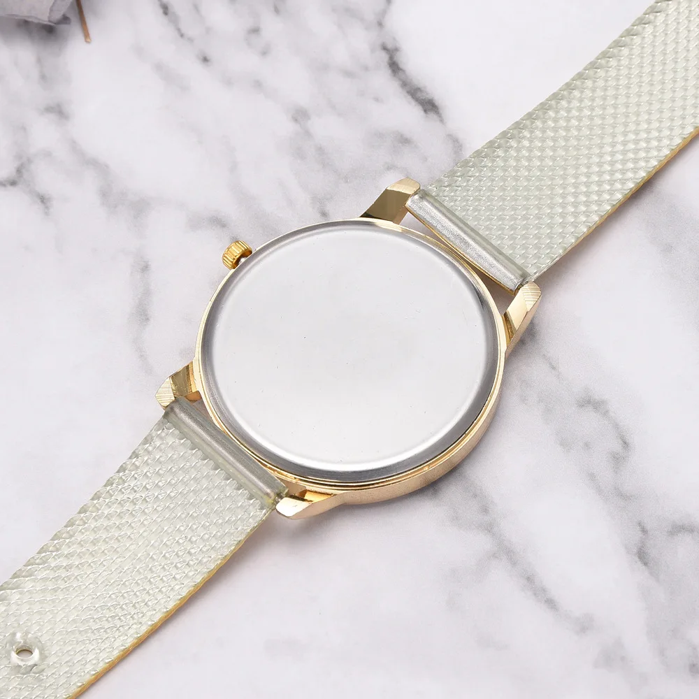 

New Casual Ladies Watch Rhinestone Silicone Bracelet Wristwatch Women Fashion Watches Ladies Alloy Analog Quartz Clocks relojes