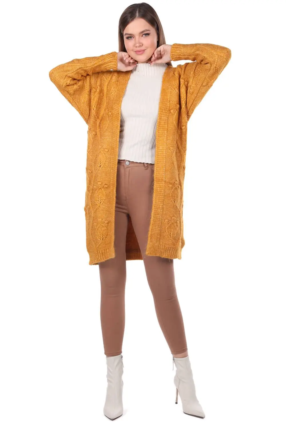 

Leaf Patterned Knitwear Cardigan