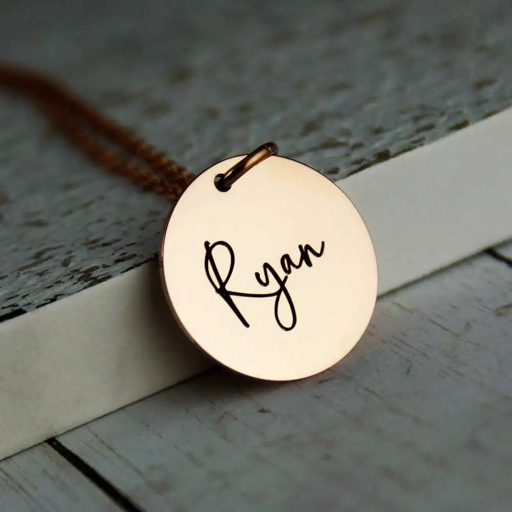 

Customized Personalized Stainless Steel Round Name Necklace Personalized Brand-Name Jewelry Free Engraved Name Fashion Jewelry