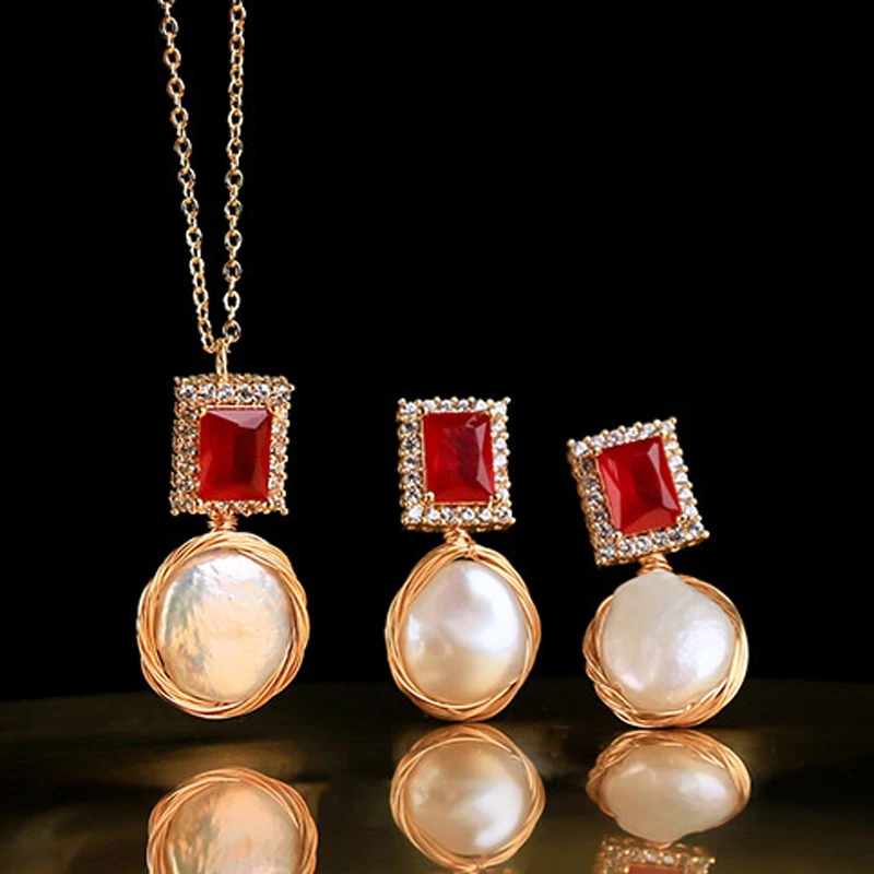 

Women Freshwater Pearl Jewelry Set Red Crystal Square Stud Earrings Gold Color Pendant Choker Collar Necklace Wedding Party Gift