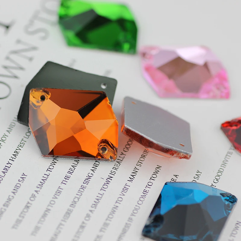 Пришивные стразы в форме инопланетянина все цвета размеры швейные Стразы для