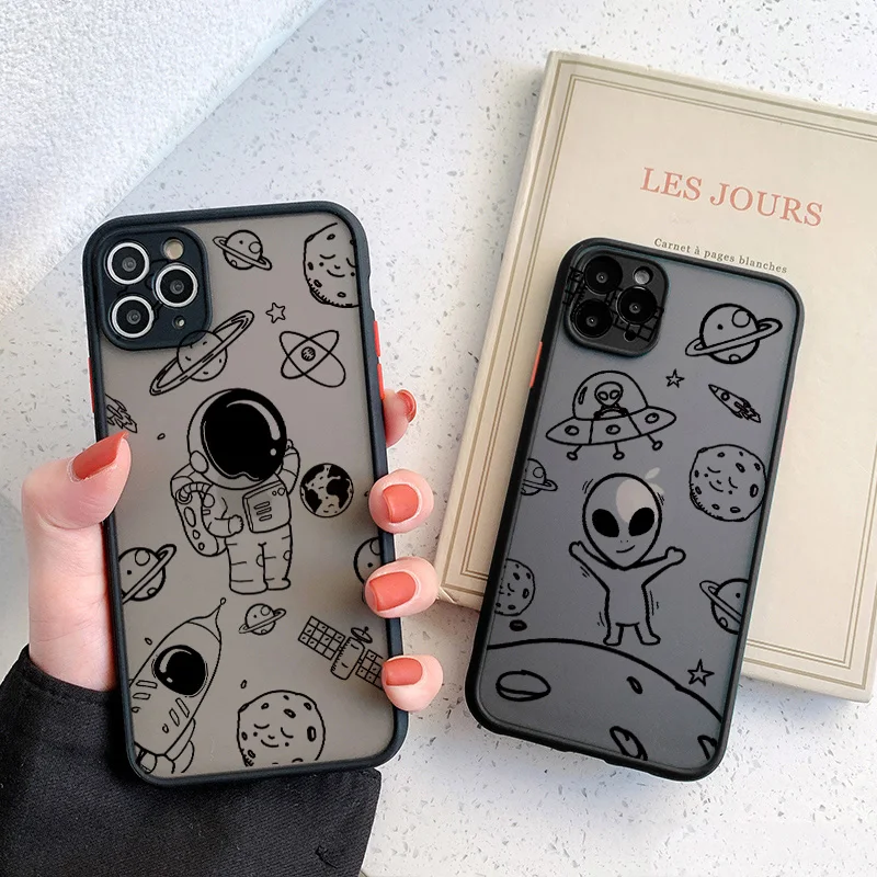 Astronaut Black Case for iPhone SE 2 Alien Case PC Hard Space Planet Cover for iPhone 6S 7 8 Plus 12 11 13 Pro XS Max XR X Coque