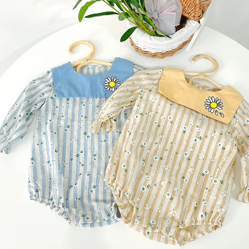 

0-24M Newborn Infant Baby Girls Casual Fly Sleeve Romper Fashion Solid Lace Stitching Triangle Jumpsuits Romper Summer 2022