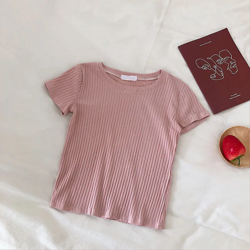 Футболка женская летняя однотонная с круглым вырезом и коротким рукавом |