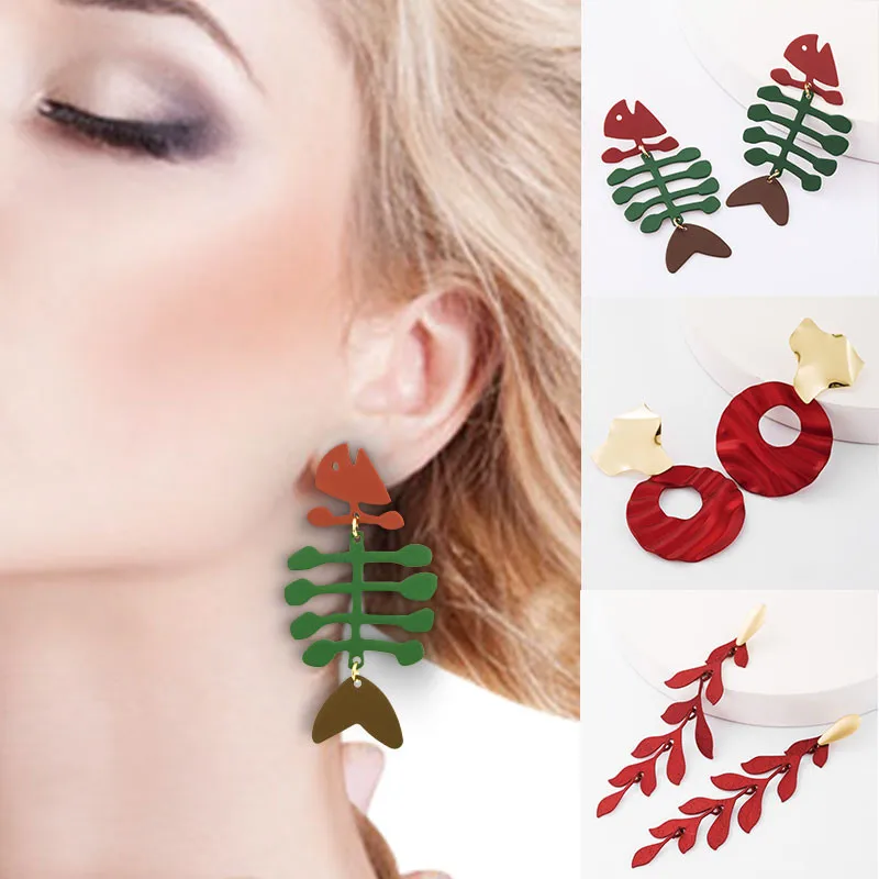 Pauli Manfi новые женские модные простые металлические многоцветные серьги в виде