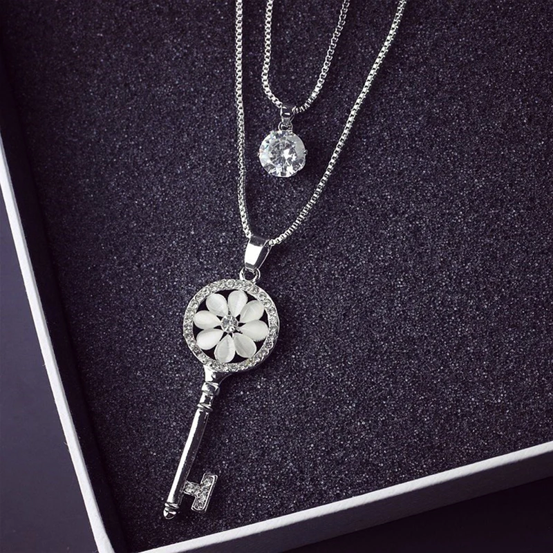 Женское Ожерелье со смайликом Двухслойное длинное ожерелье с подвесками в виде