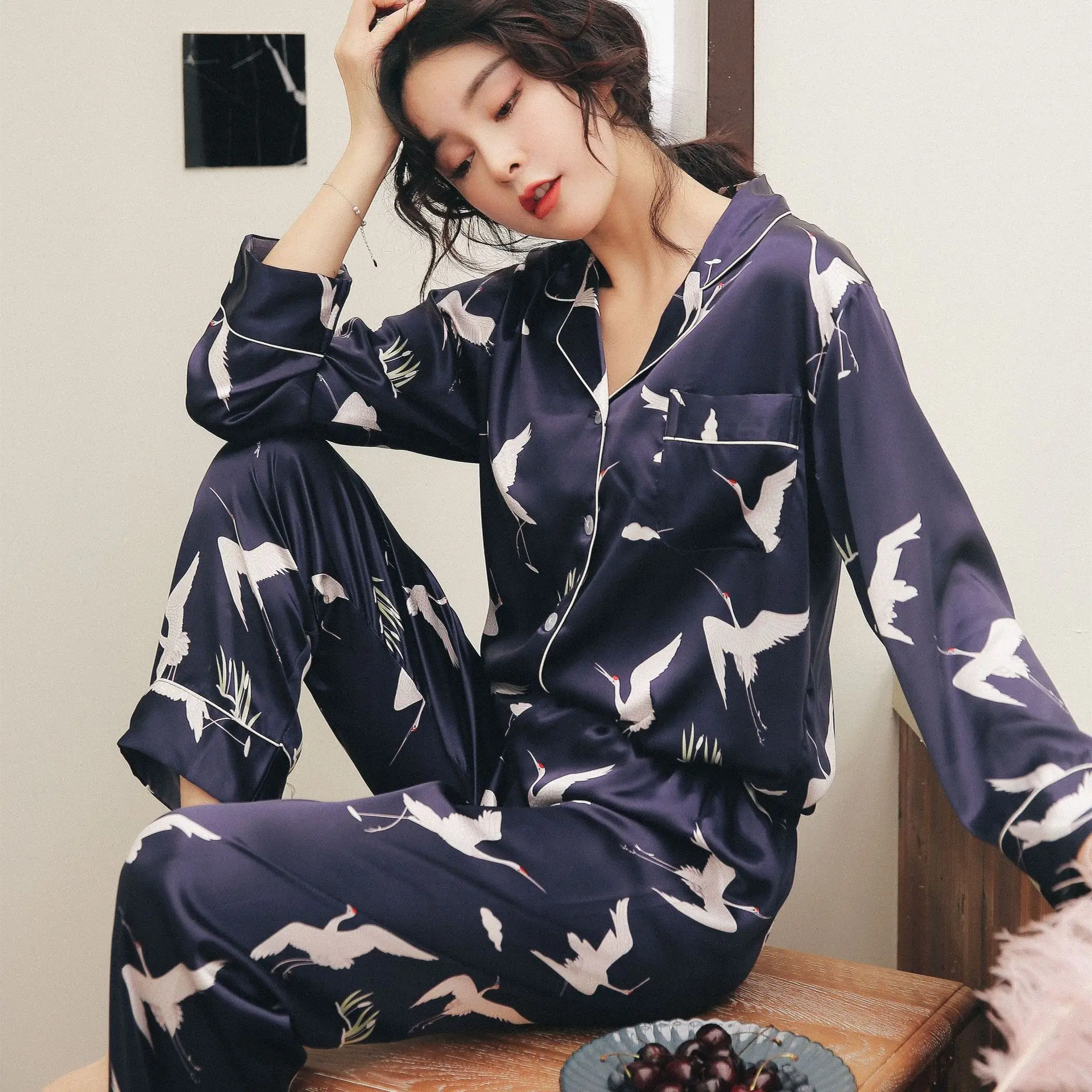 

2 шт., женская пижама с цветочным принтом, на пуговицах