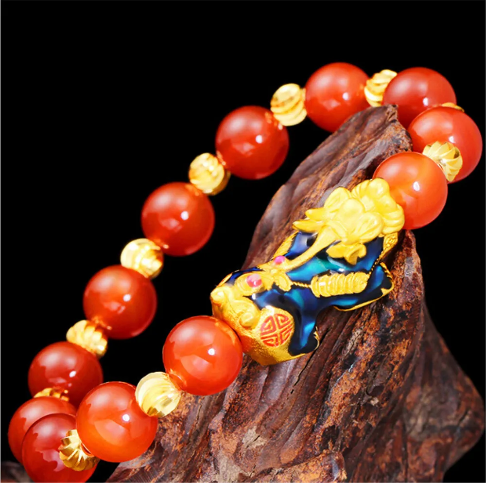 

Wholesale Fashion Women's Sand Gold Change Color Pixiu Charm Bracelet 10mm Red Onyx Beads Bracelets Bring Wealth Birthday Gift