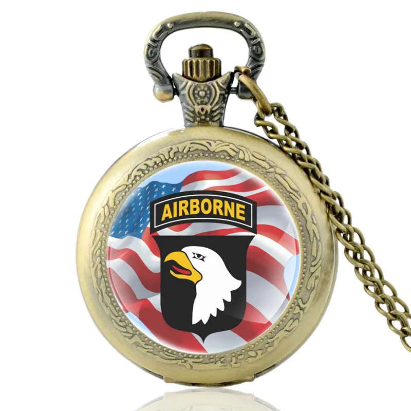 

Vintage U.S. Eagle American Flag U.S. Airborne Quartz Glass Dome Pocket Watch Men Women Necklace Pendant Jewelry Gift