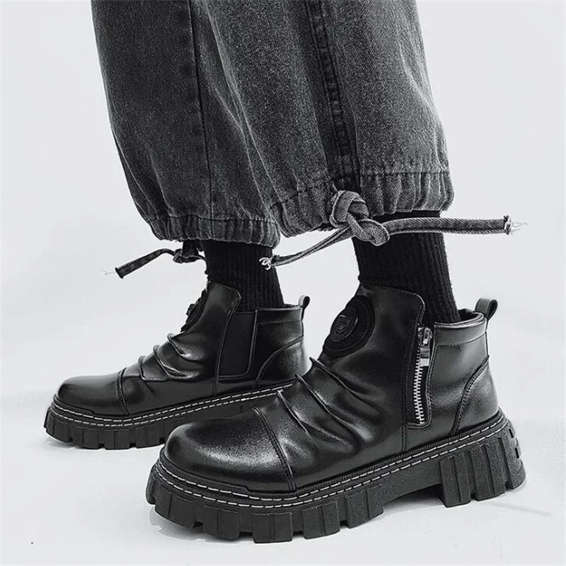 

Martin boots Men Work Safty Shoes Outdoor Hiking Boots Ankle Shoes Motorcycle boots Big Size 39-44 Army Boot boots men black